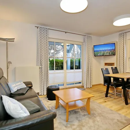 Strandstrasse 16 25 Apartment Kuehlungsborn