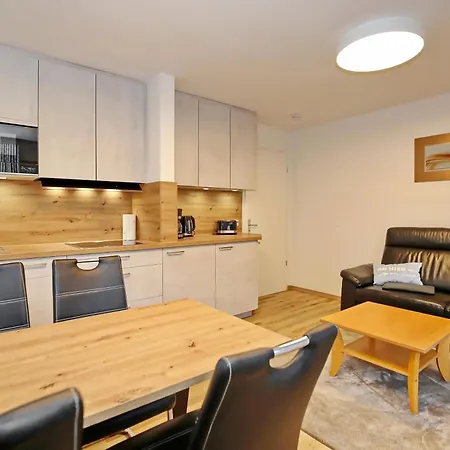 Strandstrasse 16 25 Apartment Kuehlungsborn
