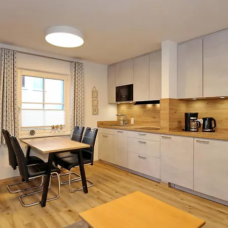 Strandstrasse 16 25 Apartment Kuehlungsborn